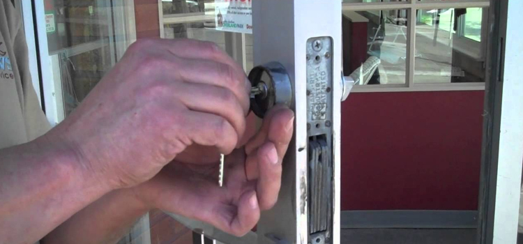 commercial door lock repair Blackhawk